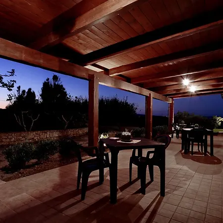 Nonno Stacca Bed & Breakfast 3*